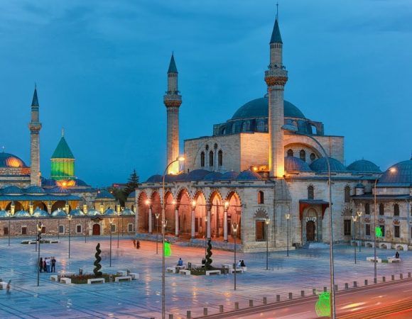 10 Days Discover Turkey + Bosphorus Cruise & Alacati Greek Town (AV)