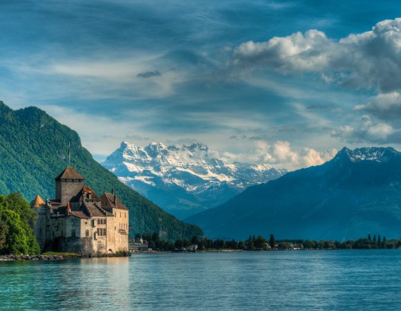 10 Days Europe Experience Switzerland + Fox Town & Zermatt By Qatar Airways